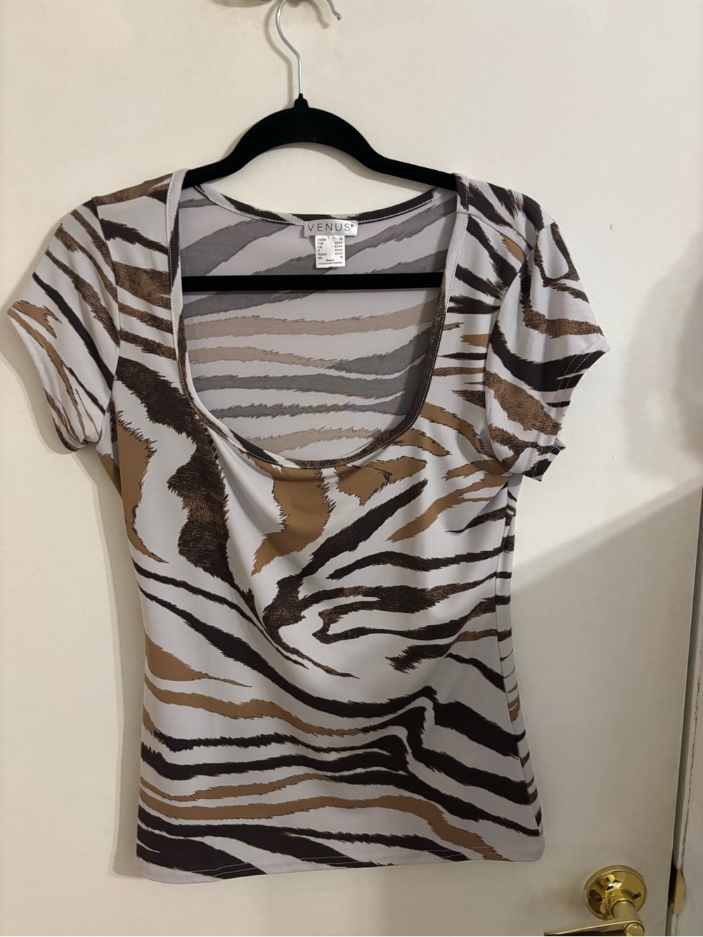 VENUS Brown & White Zebra-Print Scoop Neck Short Sleeve Top